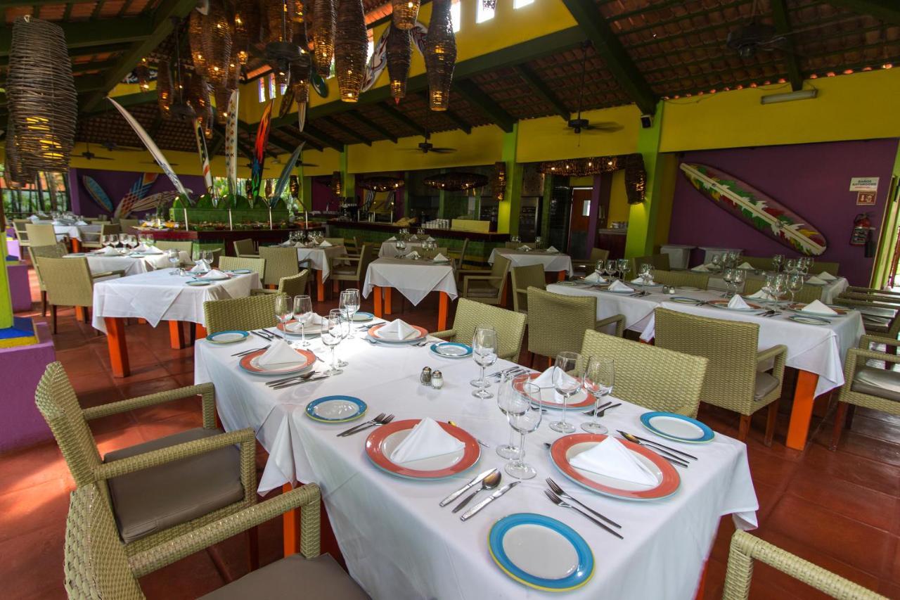 Grand Decameron Complex Bucerias, A Trademark All-Inclusive Resort Exterior photo