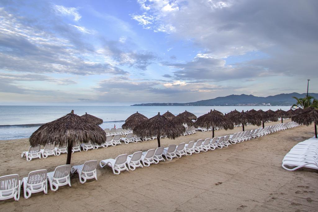 Grand Decameron Complex Bucerias, A Trademark All-Inclusive Resort Exterior photo